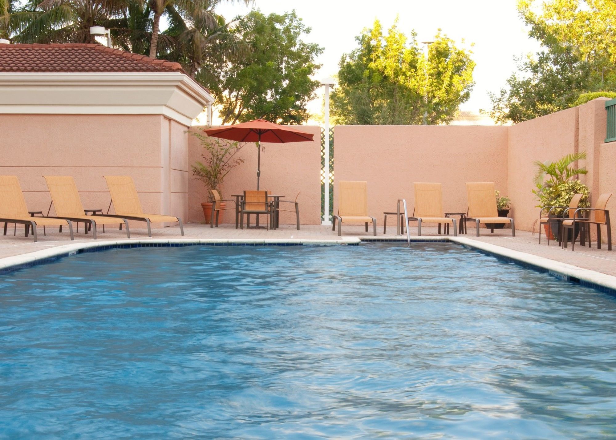 Hotel Courtyard By Marriott Lauderdale 3*