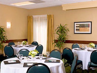 Courtyard By Marriott Lauderdale Weston